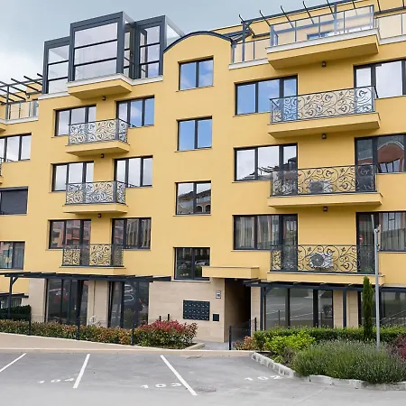 Apartment Stylish With Balcony - Bella Vita, By Flat Mаnаger