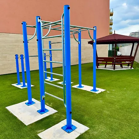 Stylish With Balcony - Bella Vita, By Flat Mаnаger Apartament *